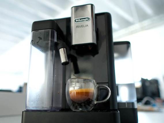 DeLonghi Rivelia utisci