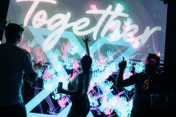 IQOS _ EXIT _ Foto Promo (3).jpg