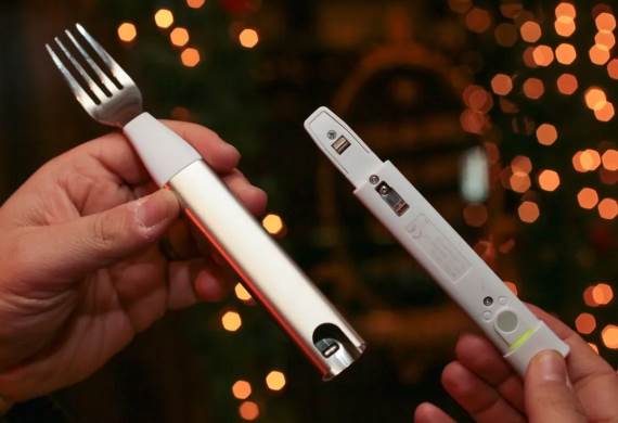 Pametna viljuška _ Foto YouTube CNET.jpg