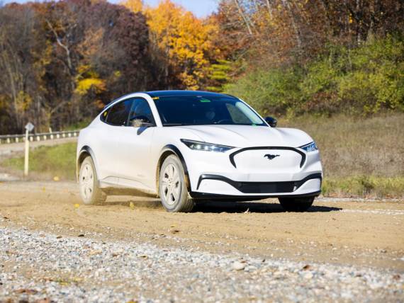 Ford Mustang Mach-E _ Foto Ford.jpg