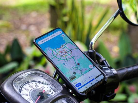 Google Maps _ mape _ Foto Shutterstock (4).jpg