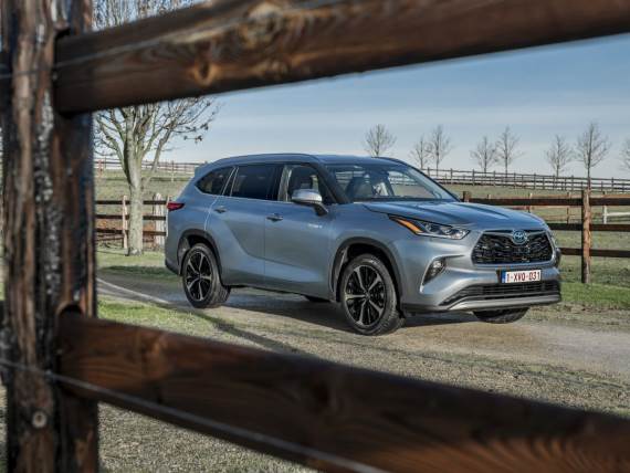 Toyota Highlander _ Foto Toyota.jpg