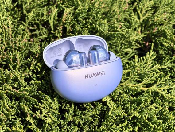 Huawei Freebuds 6i slušalice u kutijici