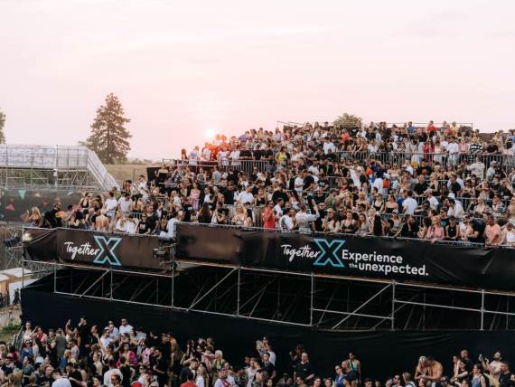 IQOS Tokio _ Foto IQOS (4).jpg