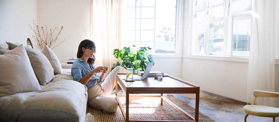 ASUS Zenbook S 16 UM5606