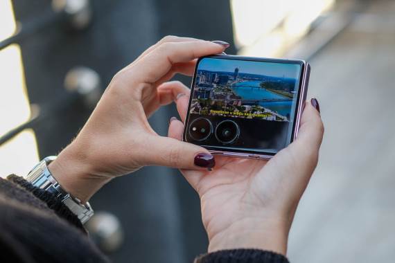 Xiaomi Mix Flip YouTube