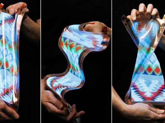 LG rastegljivi ekran _ Foto LG Display (1).jpg