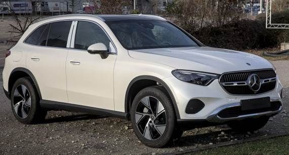 Mercedes-Benz GLC _ Foto Wikimedia Alexander Migl.jpg