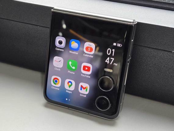 TECNO Phantom V Flip2 dizajn