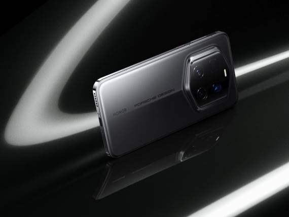 1 PORSCHE DESIGN HONOR Magic7 RSR _ Foto HONOR (3).jpg