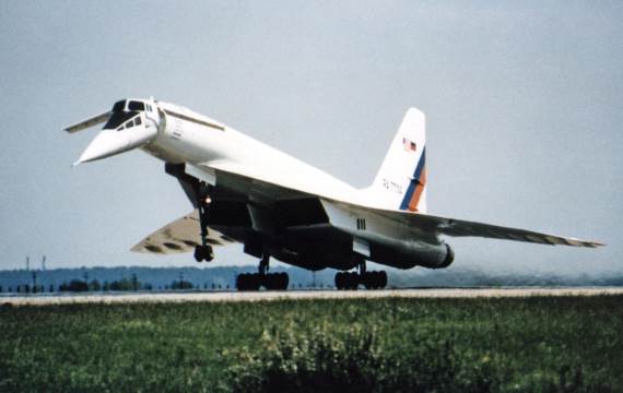 Tupoljev Tu-144 LL _ Foto Wikimedia Public domain.jpg