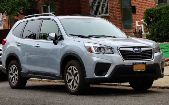 Subaru Forester _ Foto Wikimedia Kevauto.jpg