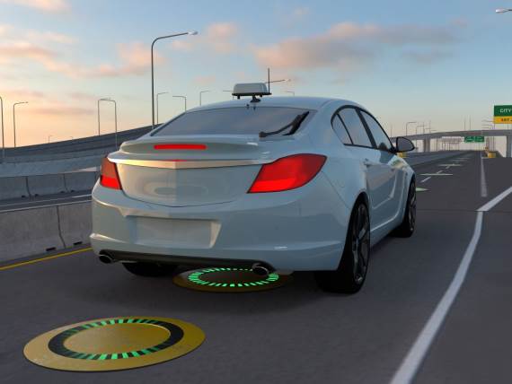 Električni automobil _ punjenje u pokretu _ Foto Shutterstock.jpg