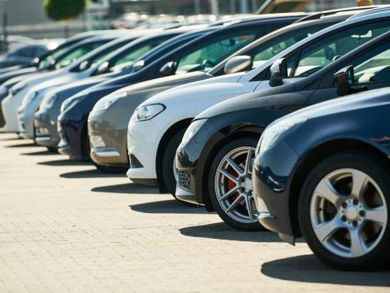 Polovni automobili _ Foto Shutterstock.jpg