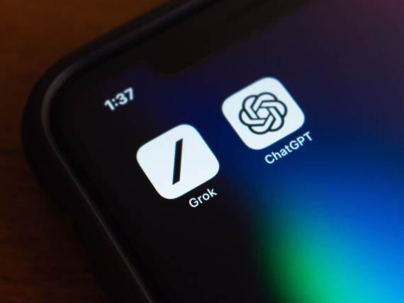 Grok _ ChatGPT _ aplikacije _ Foto Shutterstock.jpg