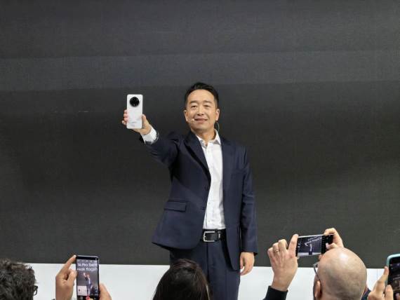 realme 14 Pro serija