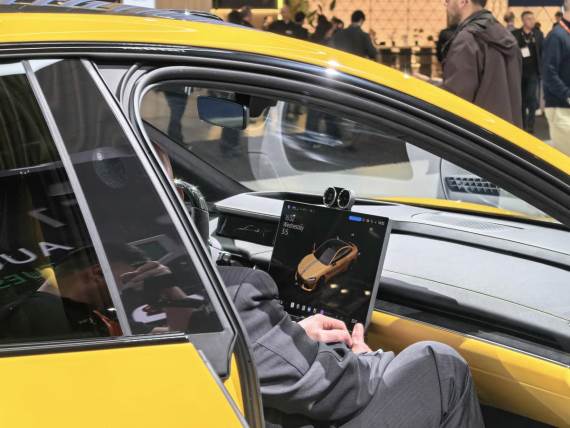 Xiaomi SU7 Ultra enterijer