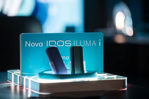 IQOS ILUMA i