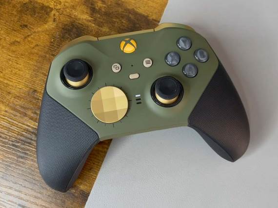 Xbox ELITE Series 2 kontroler
