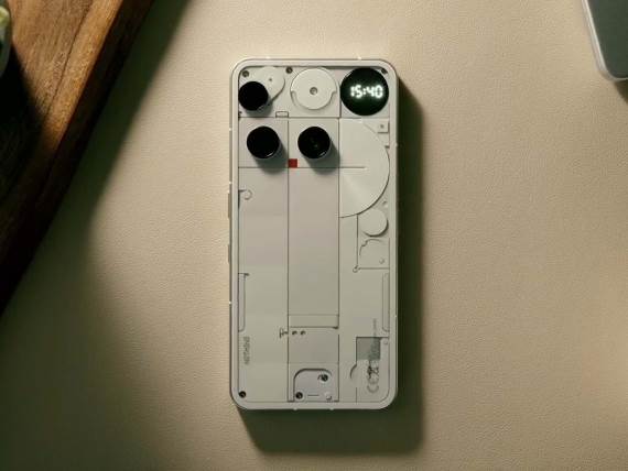 Nothing Event_ Come to Play 18-40 screenshot.jpg