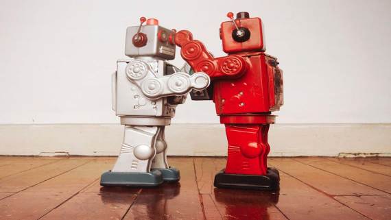 Ilustracija: Svađa robota