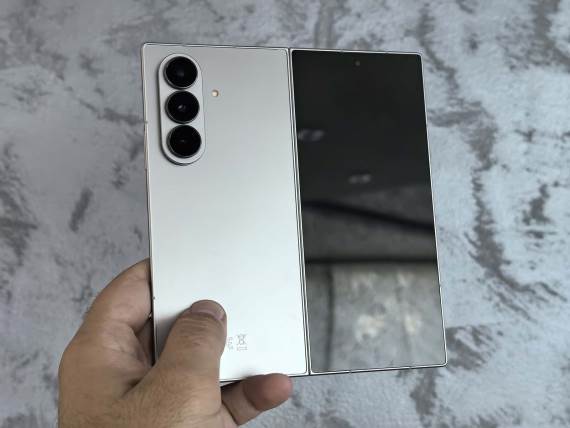 Samsung Galaxy Z Fold7 recenzija