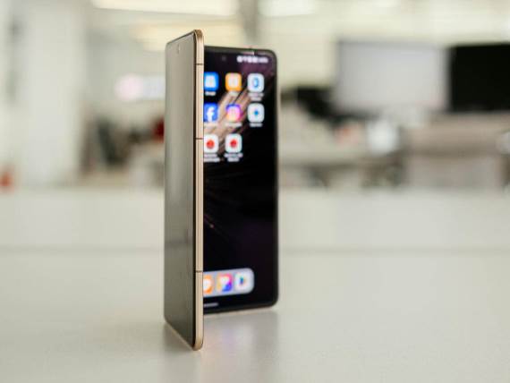 HONOR Magic V5 performanse i softver