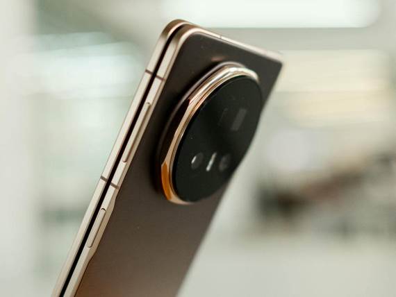 HONOR Magic V5 kućište