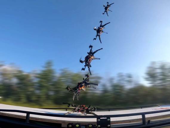 DART dron sleće na vozilo u pokretu