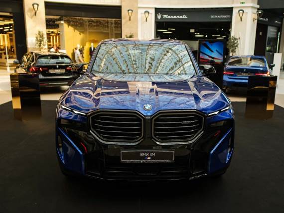 BMW XM
