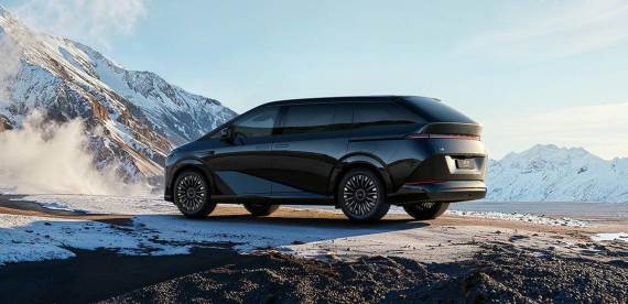 XPeng X9 PowerX slika 5.jpg