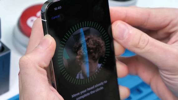 Face ID sastavljeni iPhone od delova iz Kine