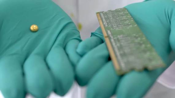 Izdvajanje zlata iz elektronskog otpada