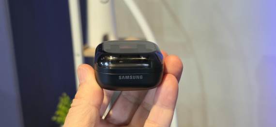 Buds4 Pro dizajn kutijice