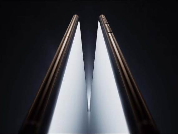 HUAWEI Mate X7 unutrašnji ekran