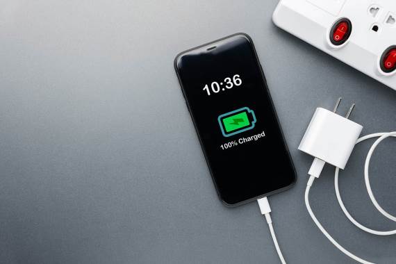 punjenje telefona.jpg