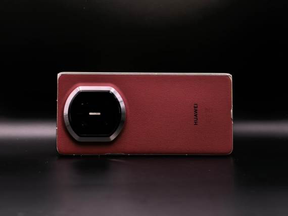 Huawei Mate X7 poleđina