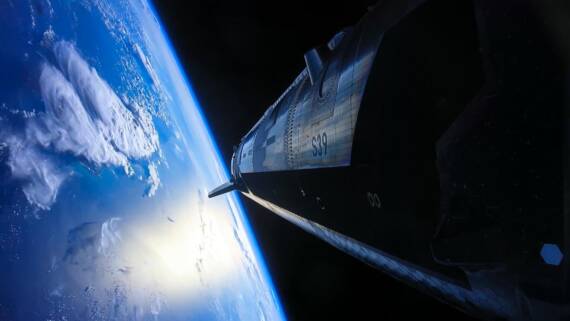 Slika Starship rakete u orbiti