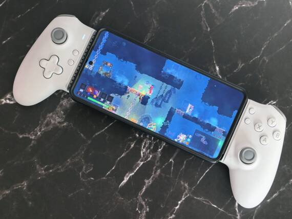 USB džojstik i Galaxy S26 Ultra