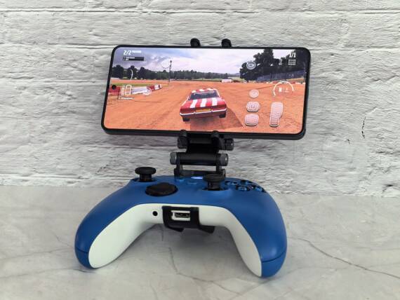 Xbox kontroler i Galaxy S26 Ultra