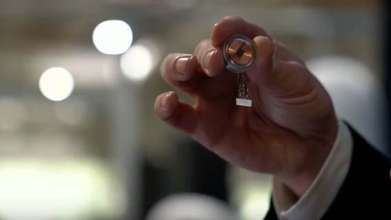 Ilona mask Neuralink cipovanje mozga ljudi za šta se koristi koliko košta kad ce nas cipovati