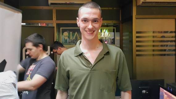 Satara, Hearthstone Srbija IeSF predstavnik u finalu.