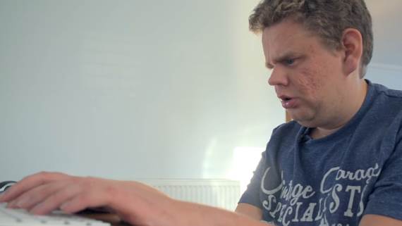 SLepi gejmer igra igre Tobi Ot, Gaming Through New Eyes