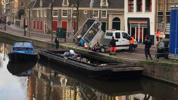 Odlaganje smeća na brodove