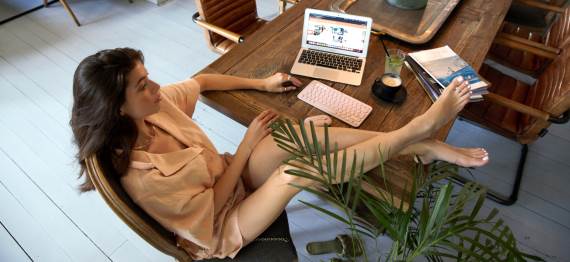 Logitech bežična tastatura i miš