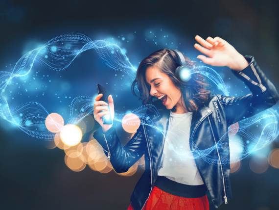 2021_moto g200 5G_Advanced Pack_Audio.jpg