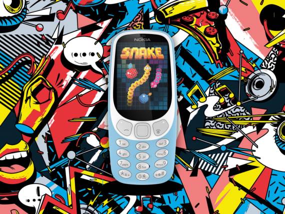 Nokia 3310 šarena pozadina Zmijica igra