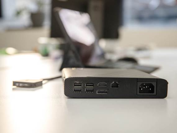 ASUS ROG Flow Z13 (8).jpg