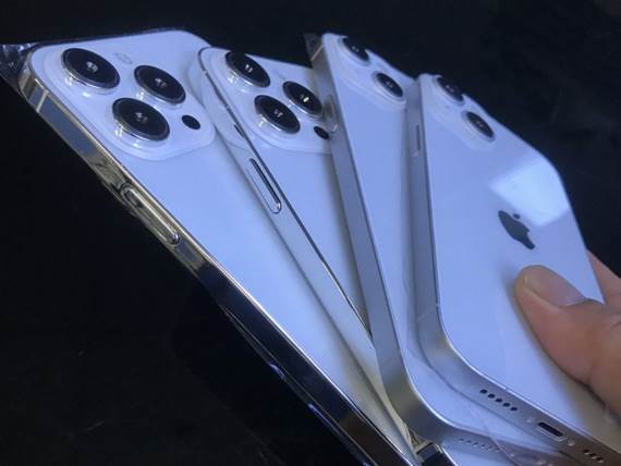 iPhone 14 modeli prve slike sva 4 telefona.jpg