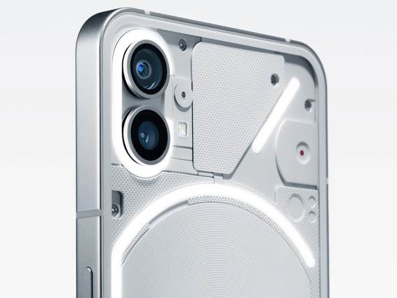 Dizajn pametnih telefona anketa